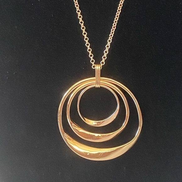 Avon NWT Marked Earrings Necklace Gold Tone Vintage Set - Picture 10 of 16